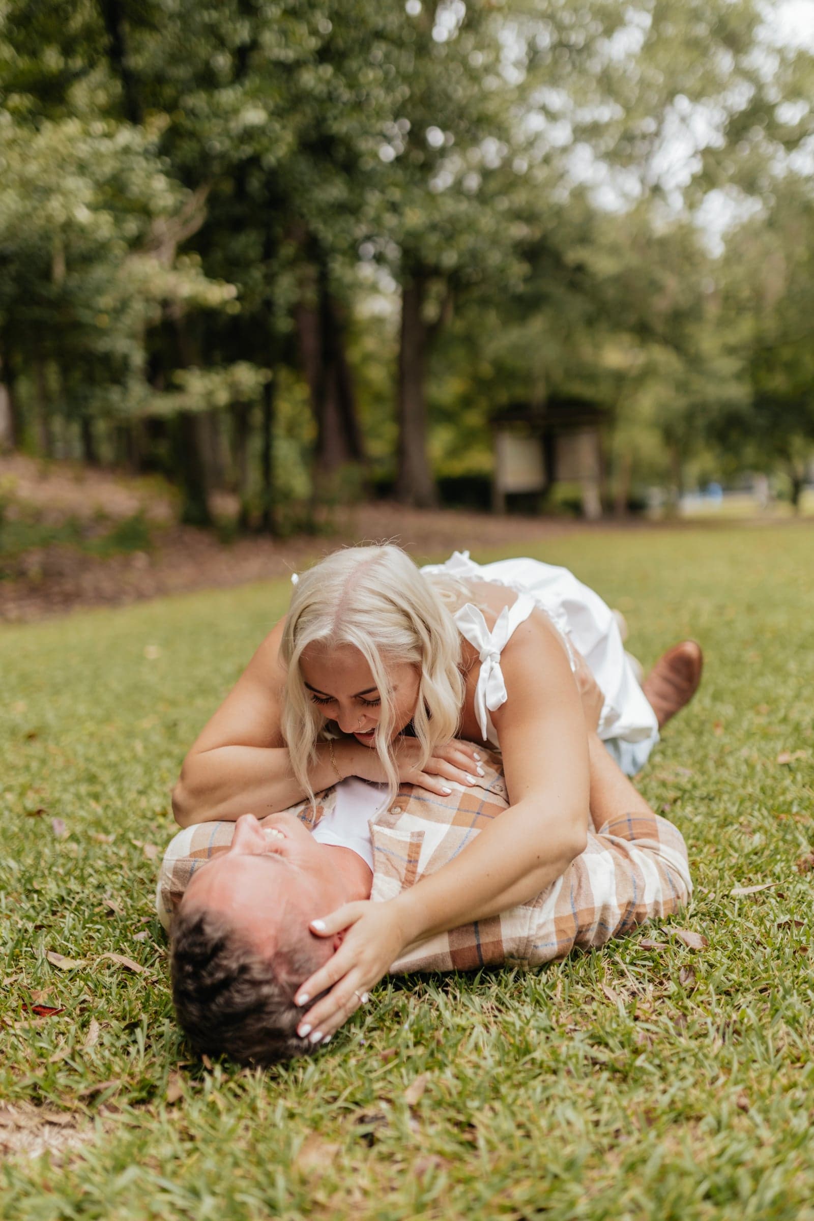 Downtown Florence Engagement, Couples / Engagement photography — image 5