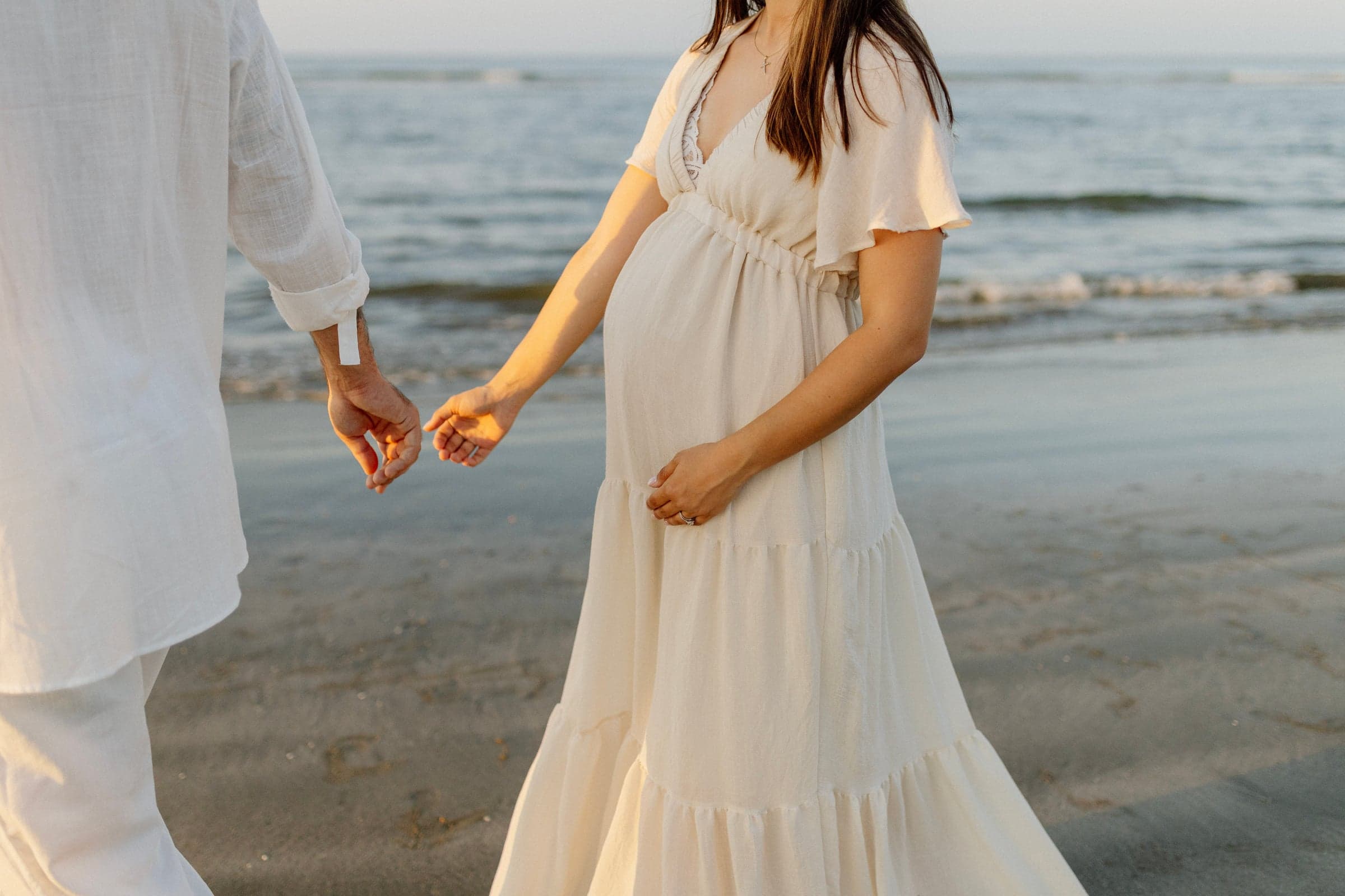 Charleston Beach Motherhood, Motherhood photography — image 5
