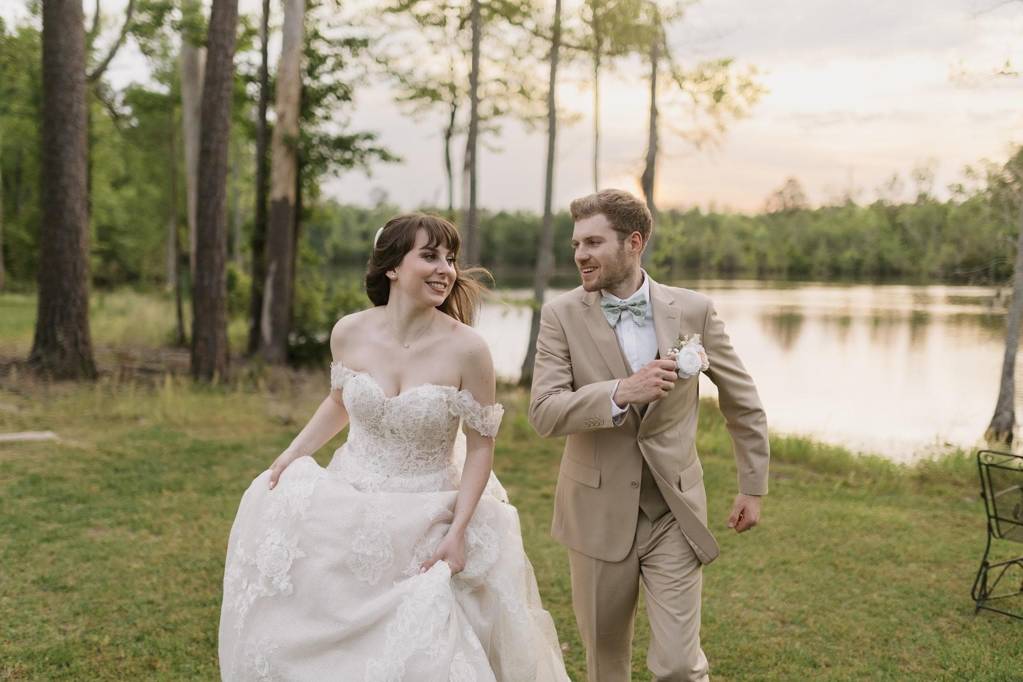 Golden hour wedding portraits in Pamplico, South Carolina